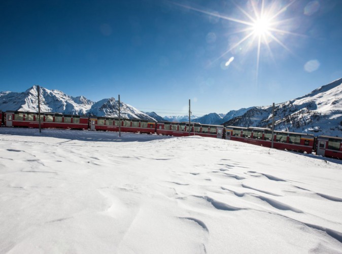 051_Bernina_Express_Winter1_Schoene Aussichten Touristik